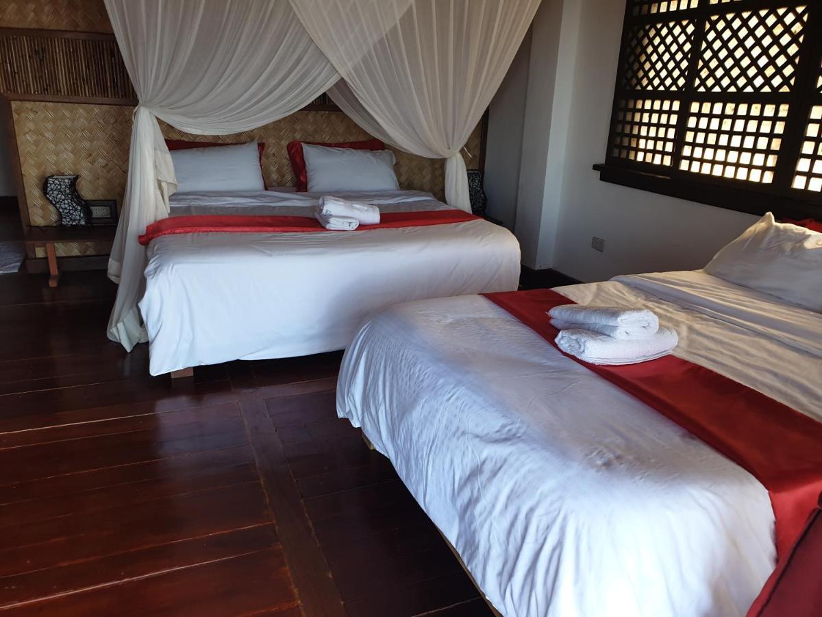 Miley Lodging Restobar New Busuanga Exterior photo