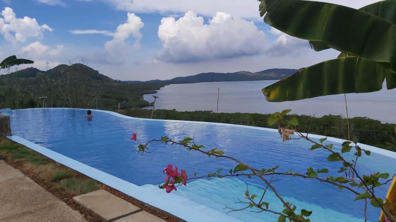 Miley Lodging Restobar New Busuanga Exterior photo