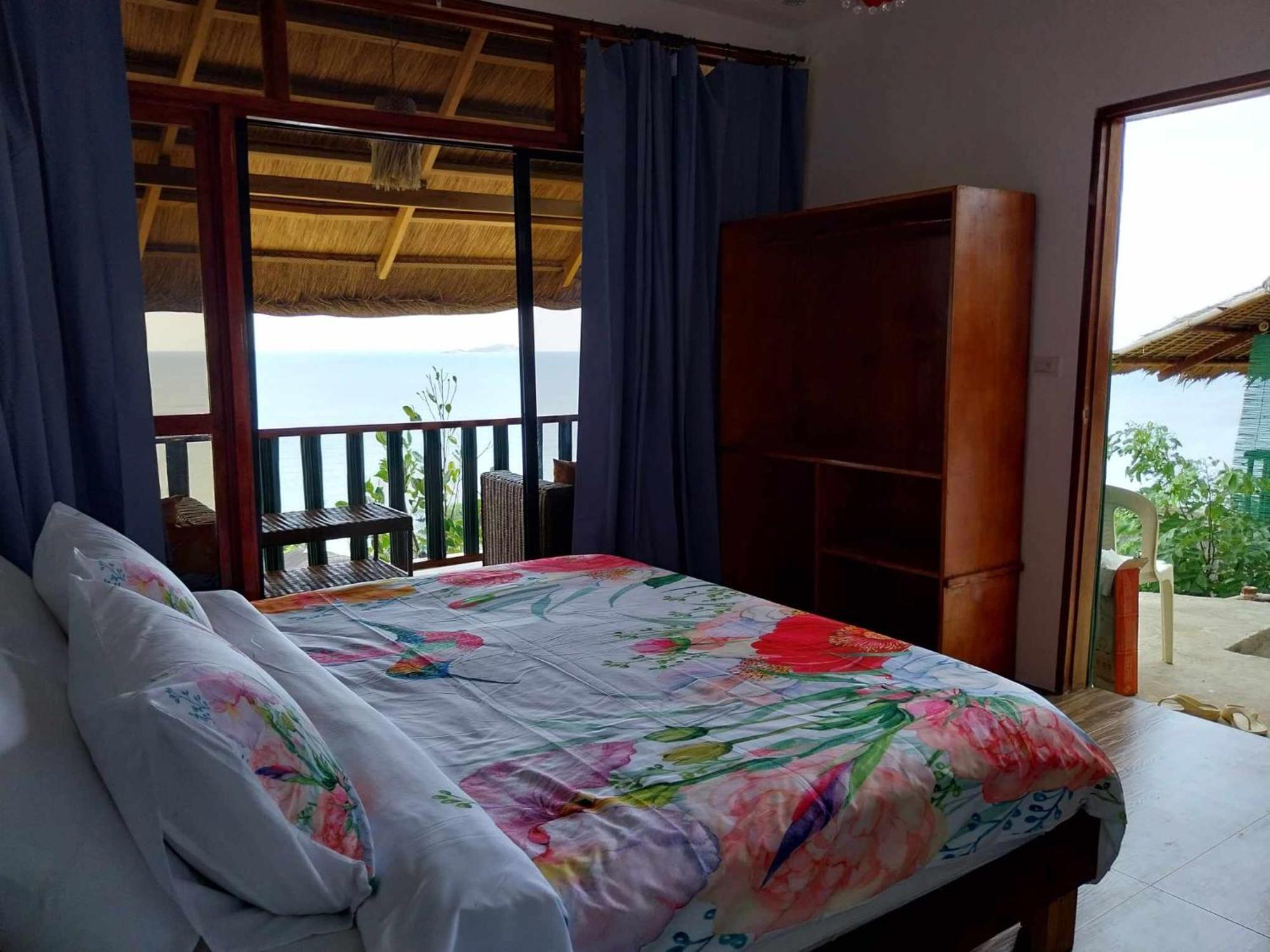 Miley Lodging Restobar New Busuanga Exterior photo